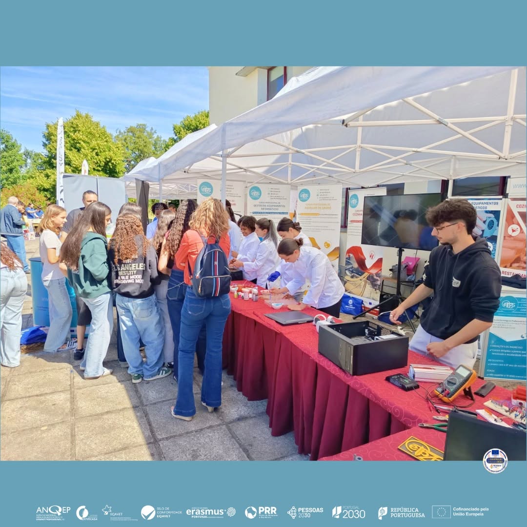 FEIRA EXPO FUTURO E CARREIRA | AGRUPAMENTO DE ESCOLAS DE PEDRÓGÃO GRANDE 4 4 9